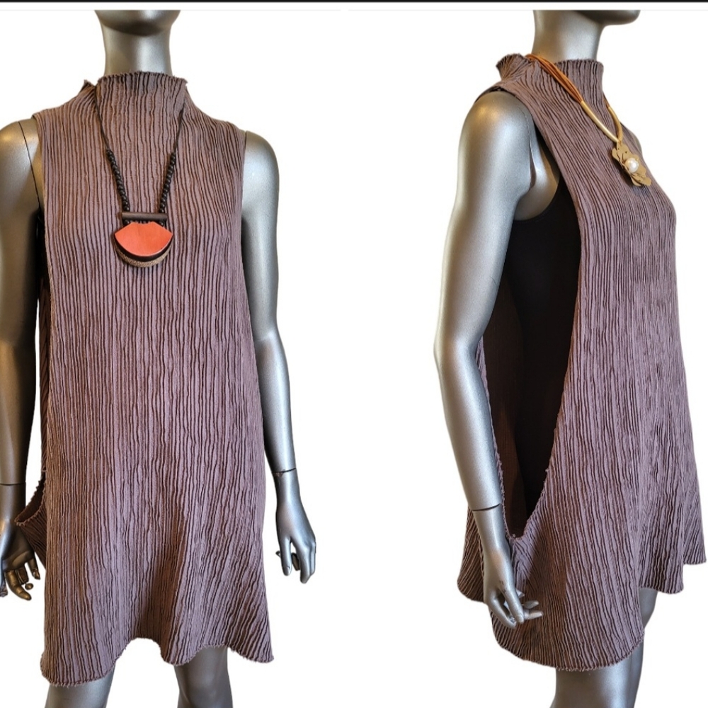 329. Cynthia Ashby Long Dress or Top - Size Large